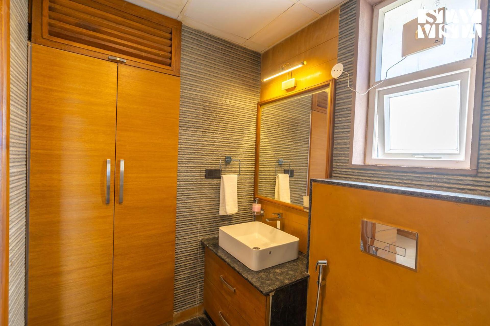 Stayvista At Nook - Elysium Estate 2 Bedroom Cottage With Hill View, Lawn Shimla Extérieur photo